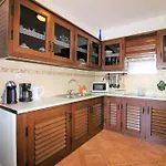 Hébergement de vacances Micaelas House En El Pueblo Marinero *