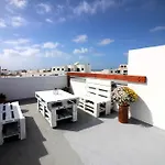 Micaelas House En El Pueblo Marinero Hébergement de vacances